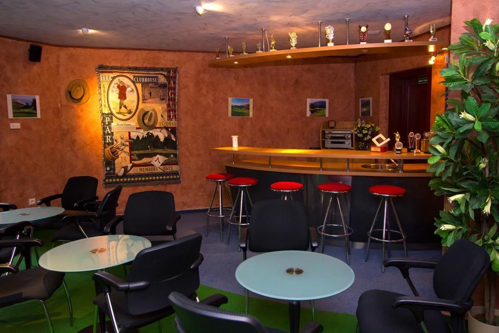 Hotel Golfer Kremnica Eksteriør bilde