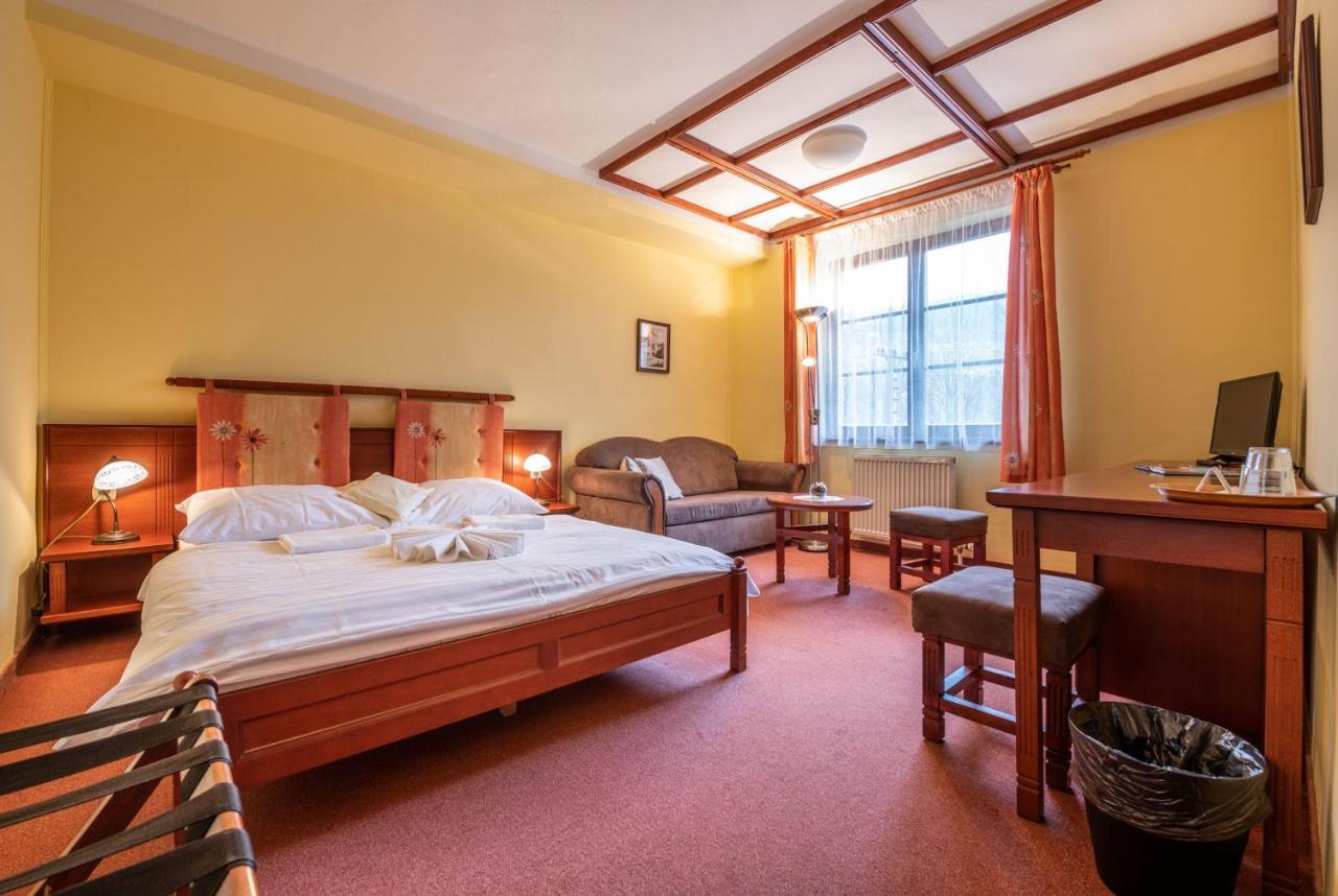 Hotel Golfer Kremnica Eksteriør bilde